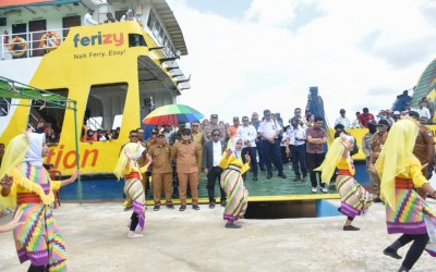 Launching Kapal Lintasan Penyeberangan Sungai Bulan - Kampung Baru